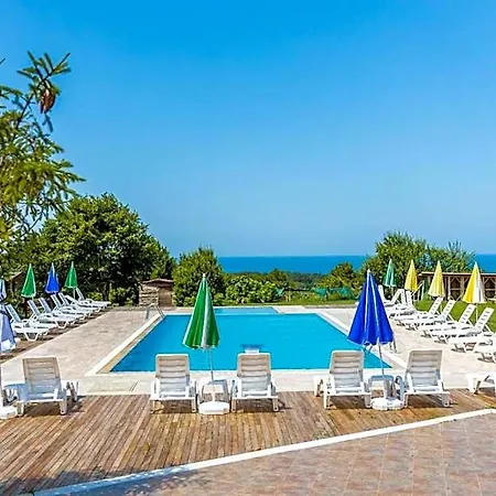 Teras Garden & Ξενοδοχείο