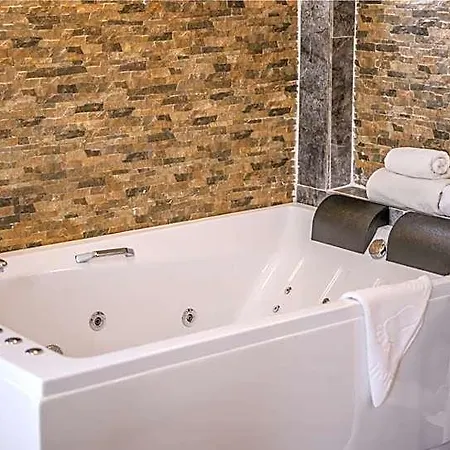 Hotel Teras Garden &