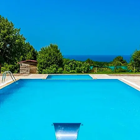 Teras Garden & 3*